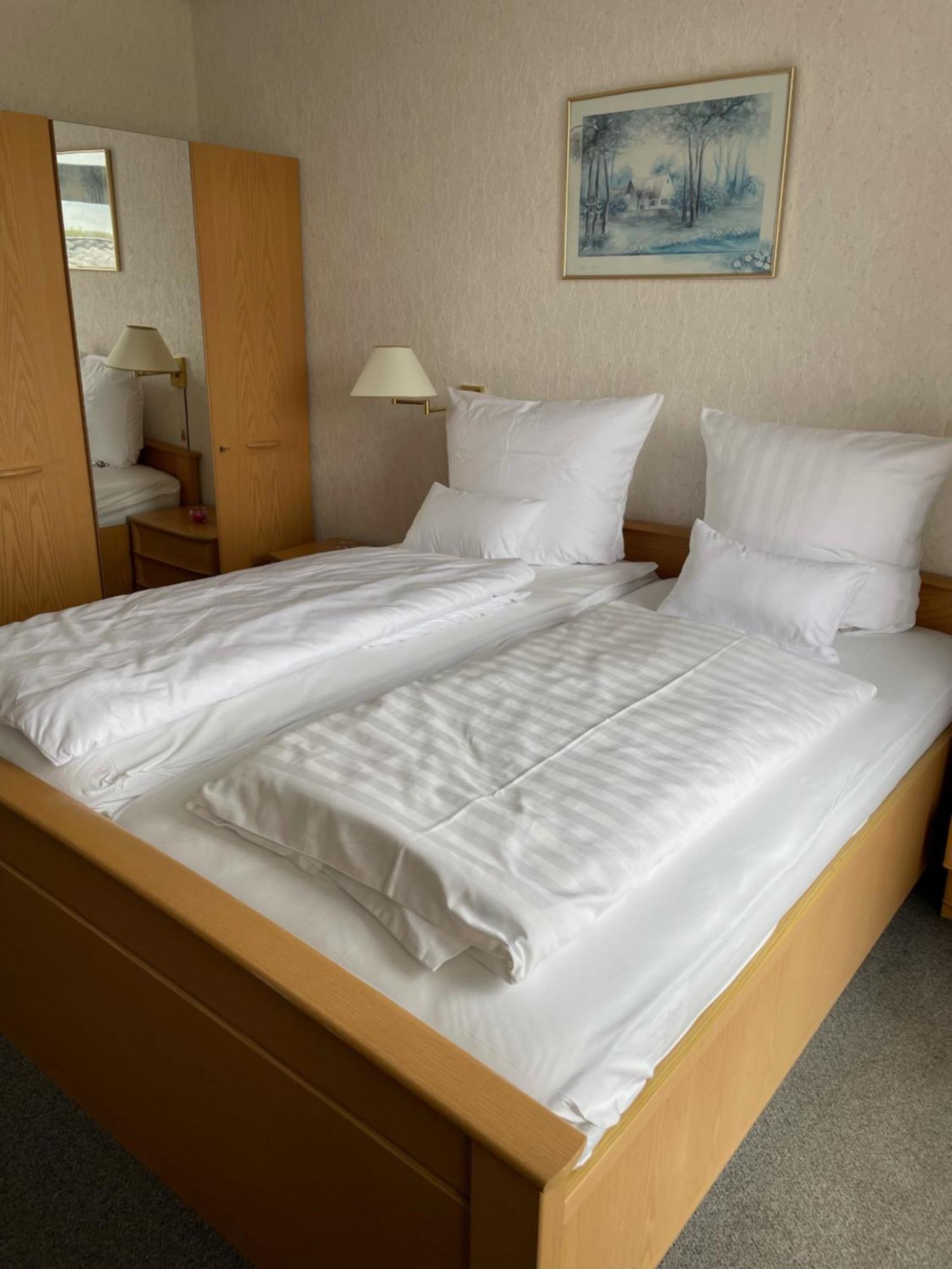 Hotel La Bella à Garrel Extérieur photo